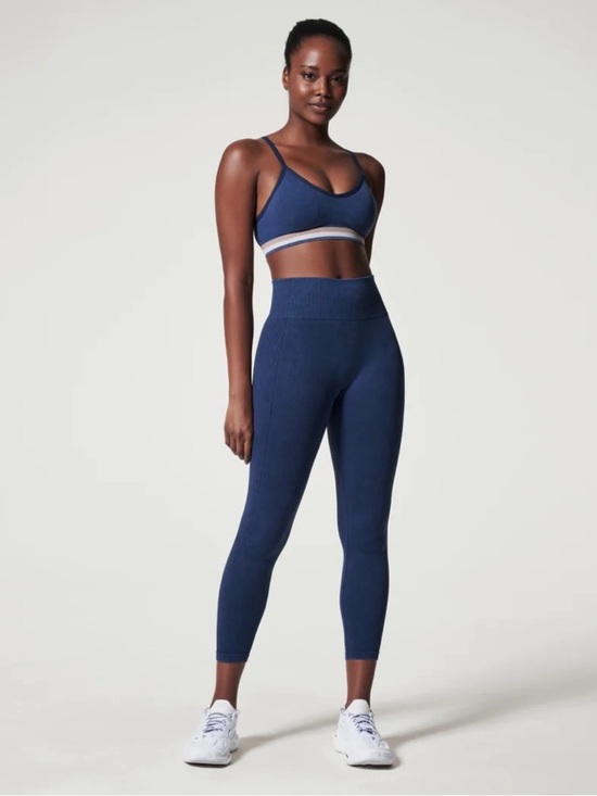 SPANX Pants - (EUC) SPANX Soft Stretch Seamless Workout Set 💙 S/XS